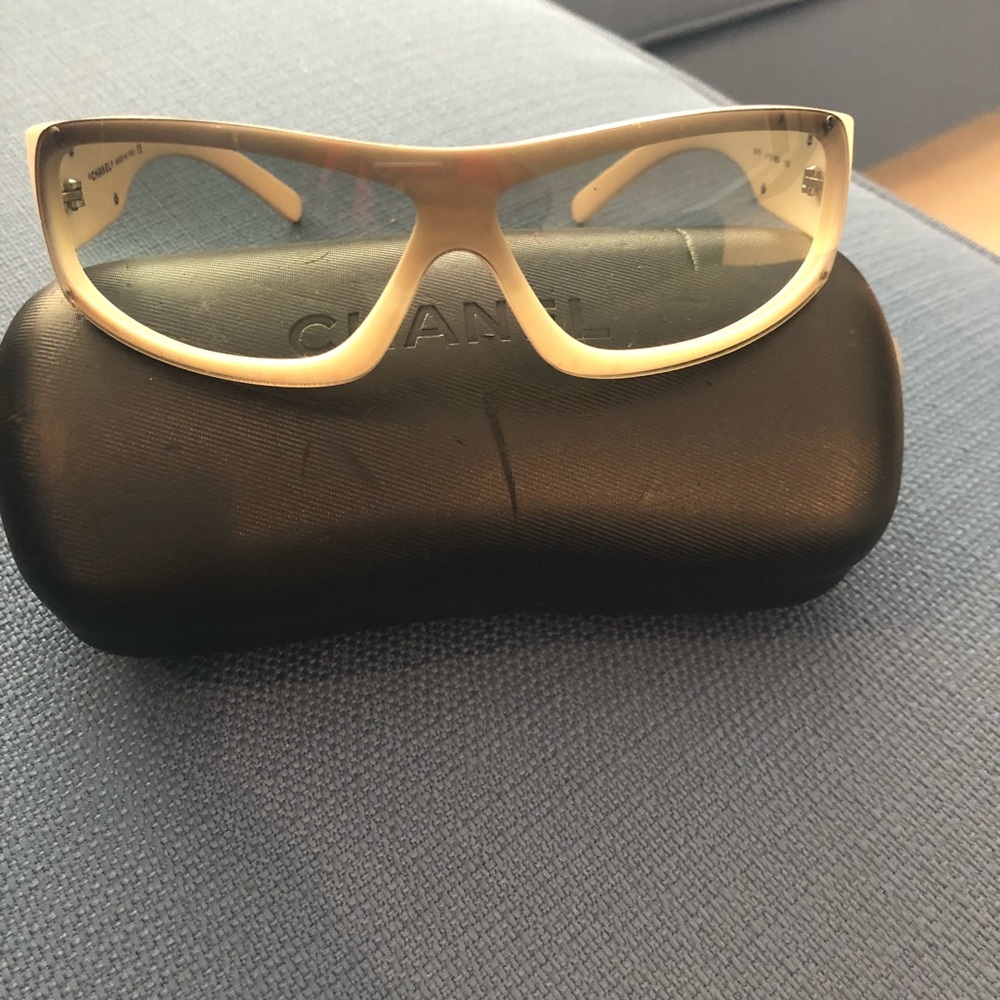 Authentic Chanel Sunglasses - Picture 3 of 3